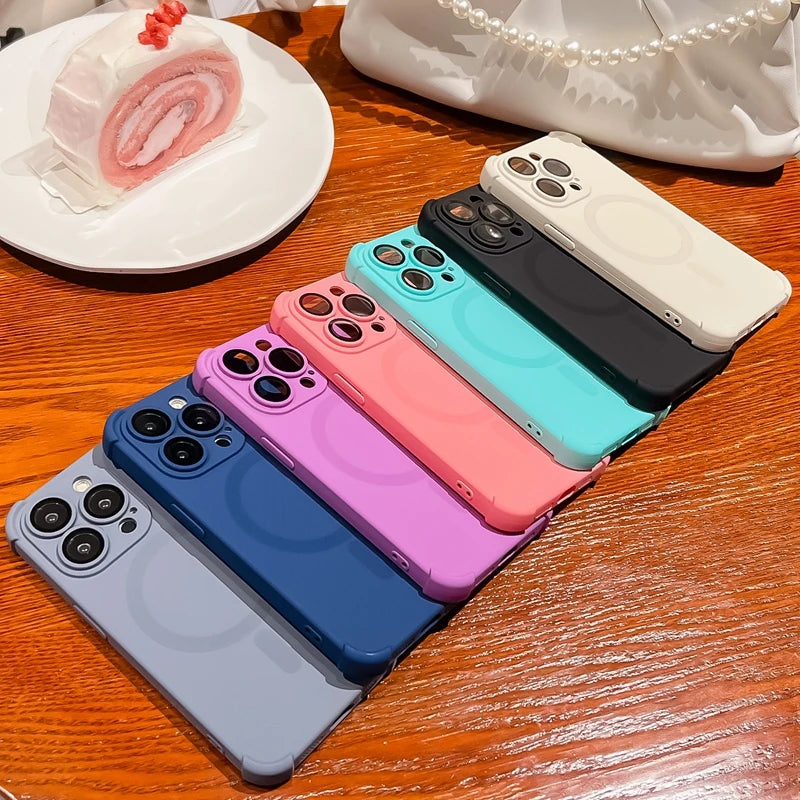 Luxury Hight End Black For Magsafe Wireless Charge Case For iPhone 16 15 14 13 12 Pro Max Soft Magnetic Lens Shockproof Cover