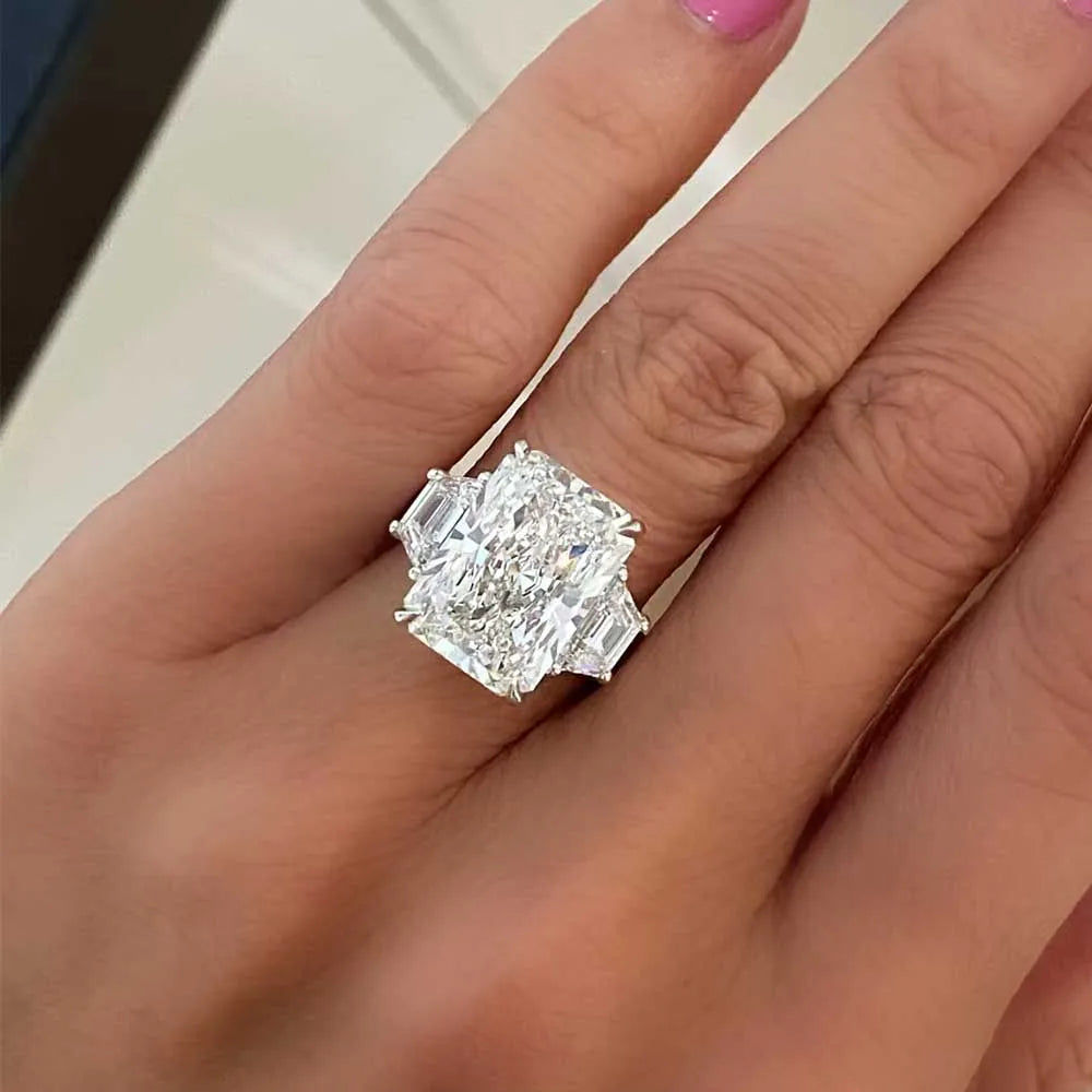 BXINY Luxury 10CT Radiant/Emerald Cut Moissanite Rings 100% S925 Silver 3-Stone Ice-cut Diamonds Women Men Wedding Bands Jewelry