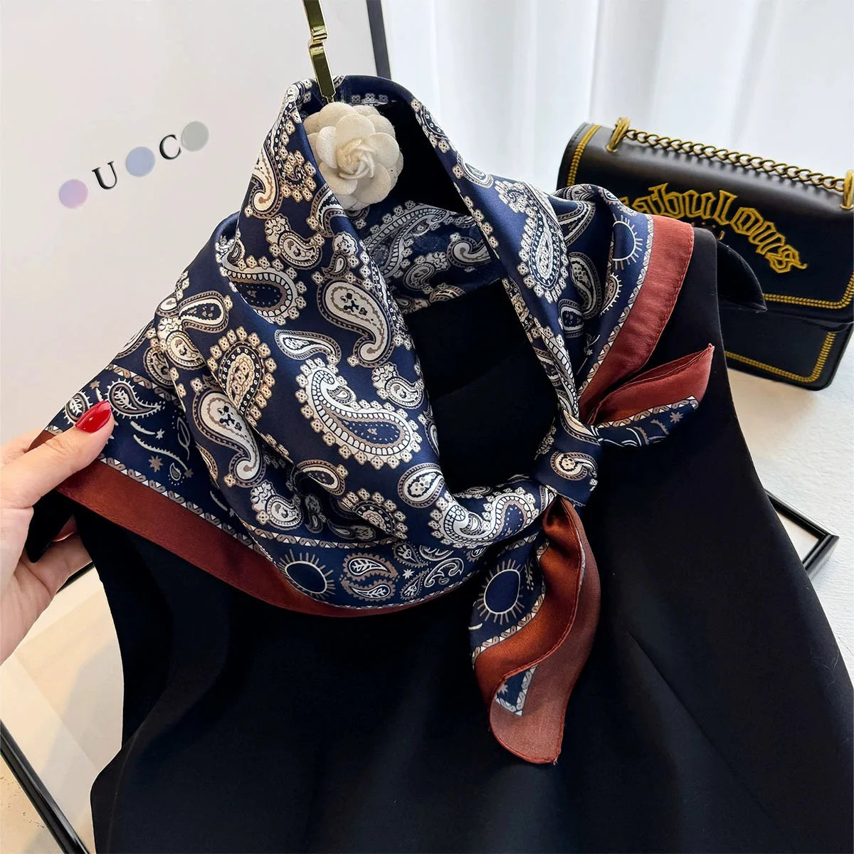 Foulard in Seta di Gelso a Stampe Fantasia