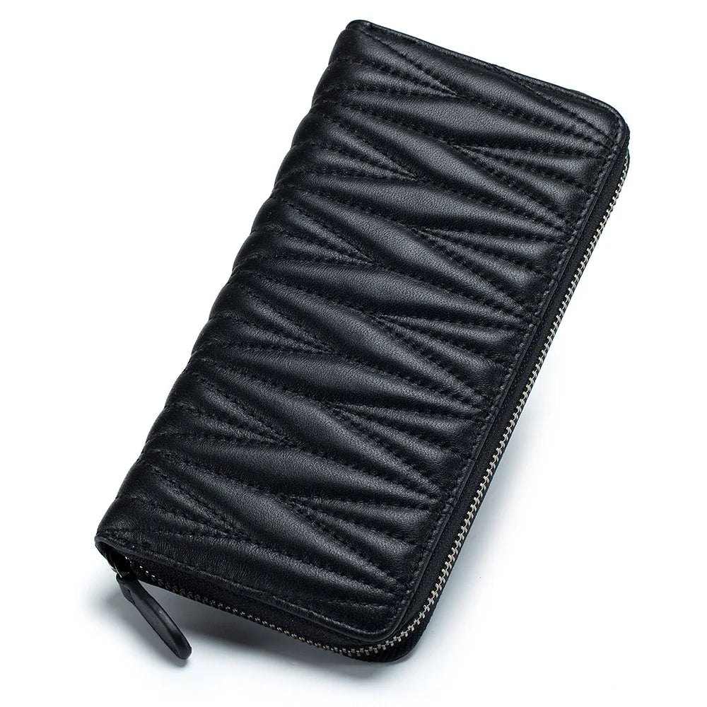 Portafoglio in Pelle di Pecora con Lavorazioni Design