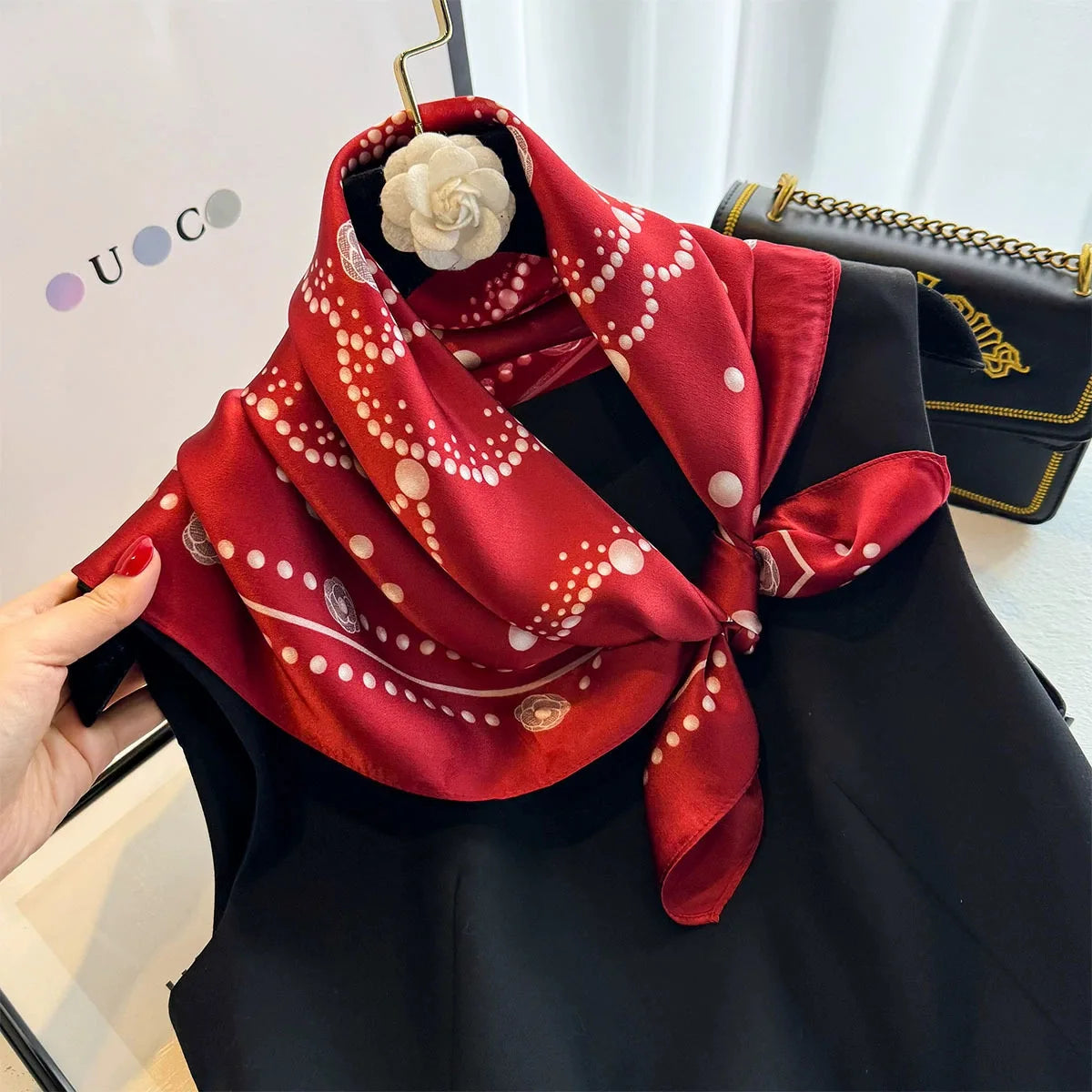 Foulard in Seta di Gelso a Stampe Fantasia