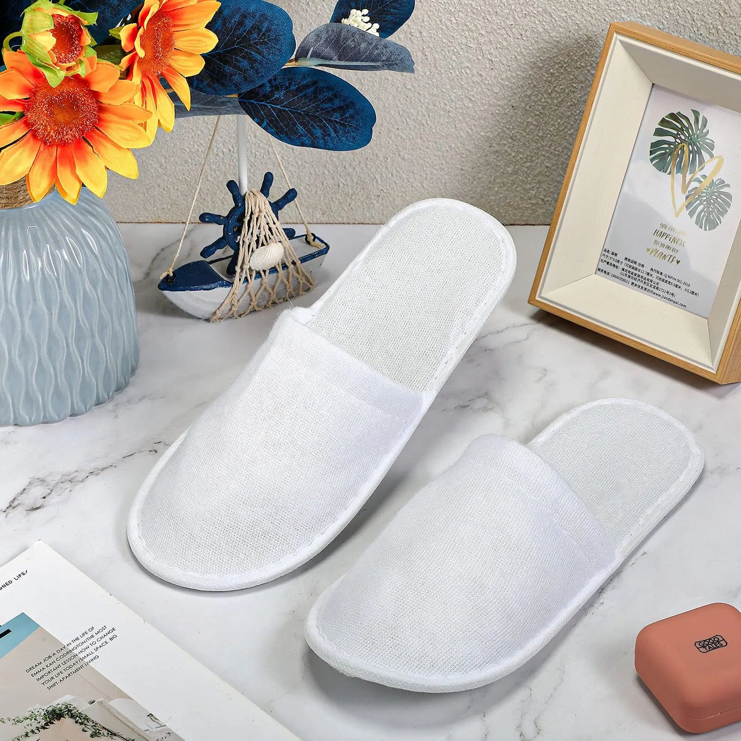 20Pairs Of High-Quality Closed Toe Disposable Plush Non Slip Bathroom Slippers Suitable For Families,Hotels, SPA ,Travel