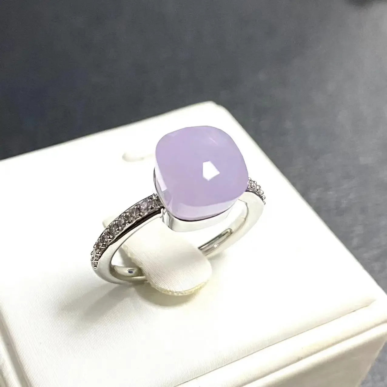 Ladies Square Candy Ring Slim Single Row Zircon Crystal Ring Platinum Plated Amethyst Jewelry Party Gift for Women