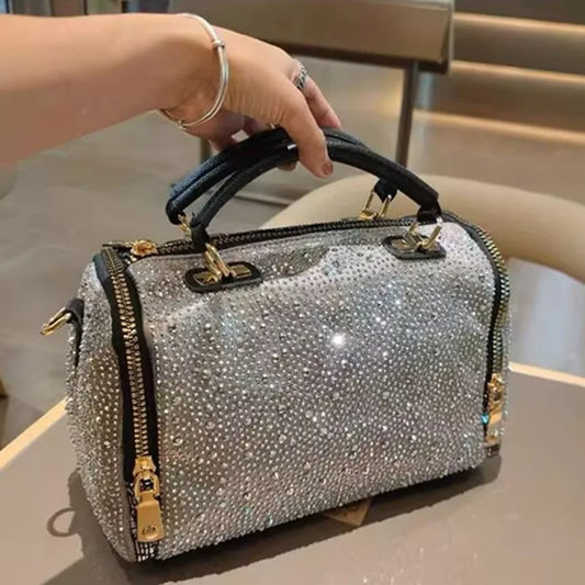 2025 Luxury Designer Women's Full Inlaid Diamond Handbag Retro Large Capacity Leopard Travel Shoulder Crossbody Bag Trendy Totes