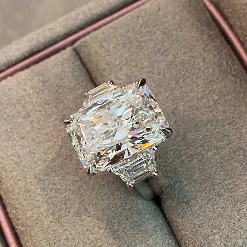 BXINY Luxury 10CT Radiant/Emerald Cut Moissanite Rings 100% S925 Silver 3-Stone Ice-cut Diamonds Women Men Wedding Bands Jewelry