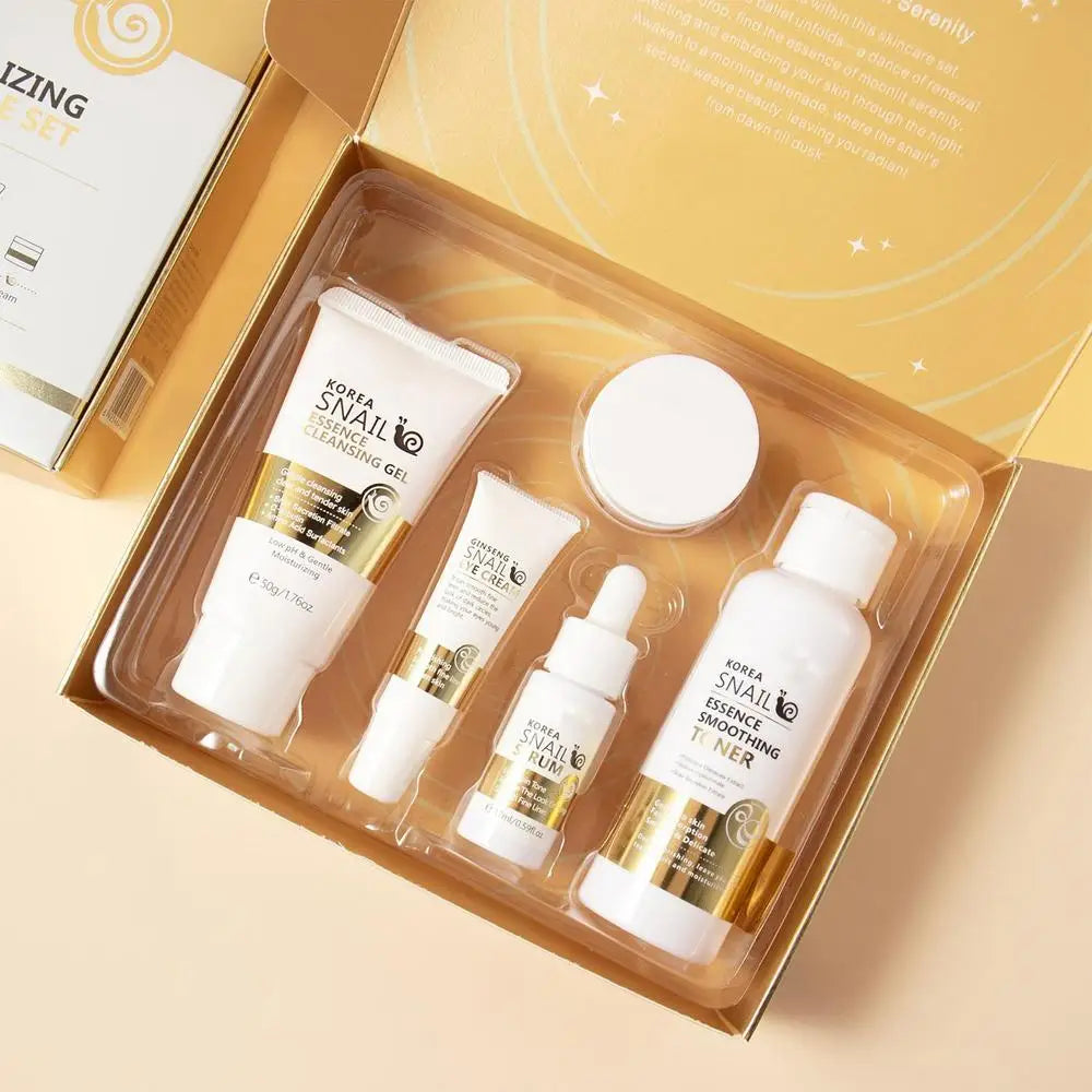 5pcs Snail Collagen Skin Care Kit Moisturising Snail Cleansing Gel, Softening Lotion, Snail Essence, Eye Cream, Snail cream