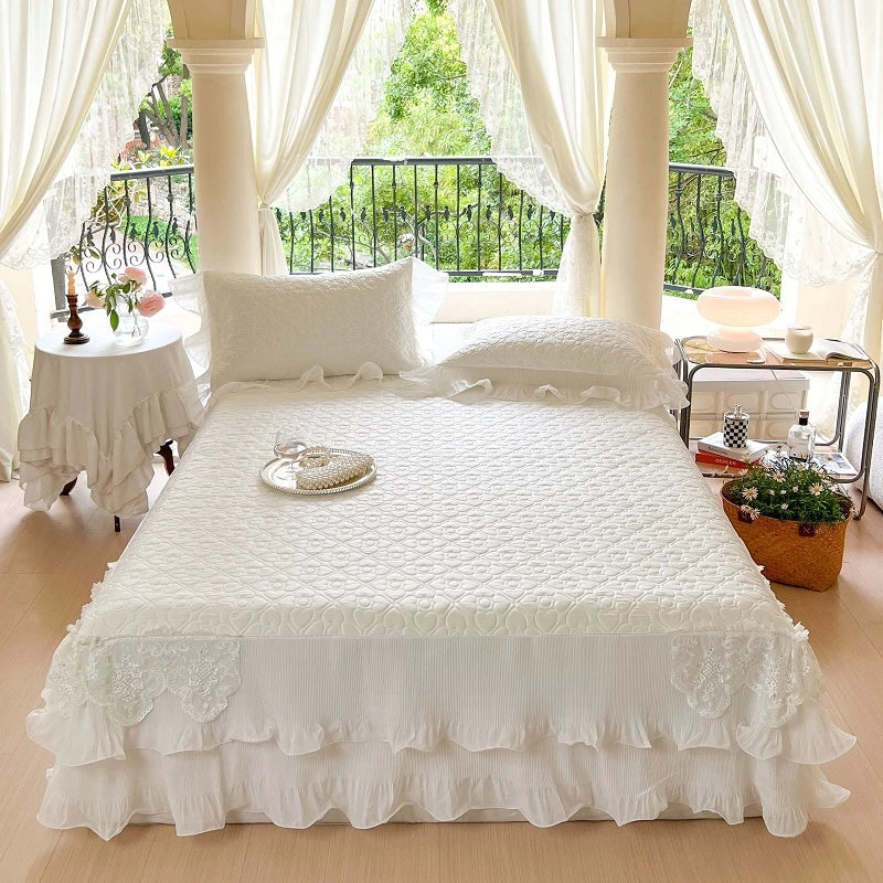 Summer Lace Ruffles Quilted Cooling Bed Skirt, Cool Feeling Fibre Mattress Cover, Bedspread, Bed Sheet, With Pillowcases, 3Pcs