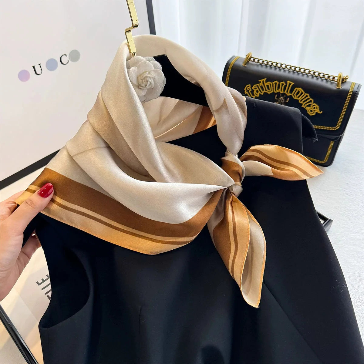 Foulard in Seta di Gelso a Stampe Fantasia