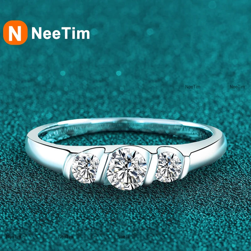 NeeT Full D VVS1 Moissanite Ring for Women 925 Sterling Silver with 18 K Gold Plated Wedding Party Women's Ring Fine Jewelry