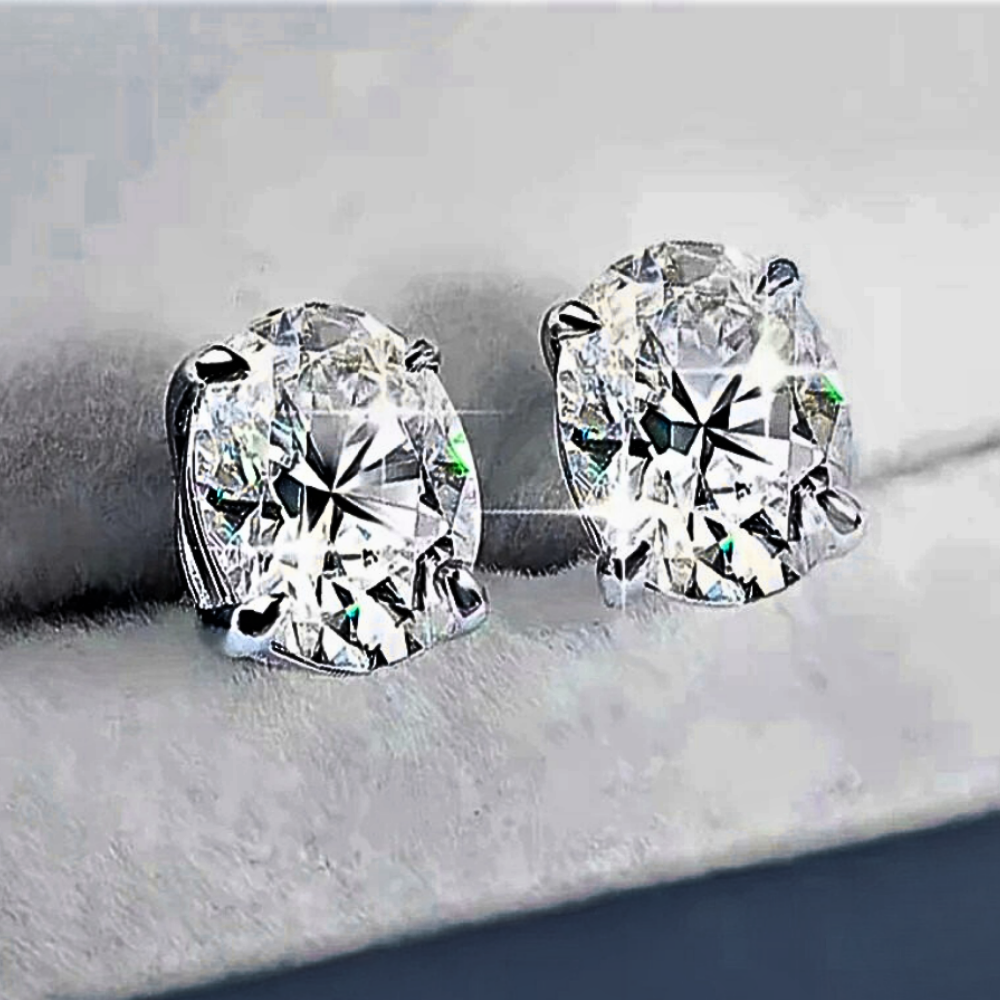 Orecchini Punto Luce con Moissanite Ovale